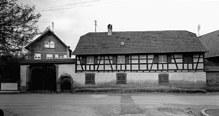 Vue d'ensemble de la ferme 3, rue Haute.