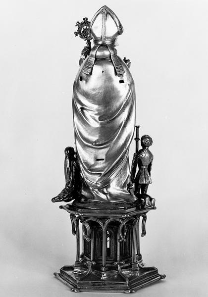 Statuette de Saint Thiébaut et deux pèlerins, vue de dos.