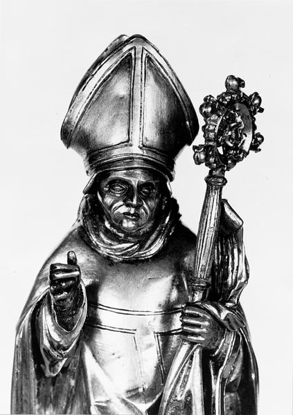 Statuette de Saint Thiébaut et deux pèlerins, partie supérieure.