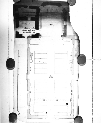 Projet de reconstruction par Chassain, 1780. Plan avec l'ancienne tour accolée au nord du nouveau choeur.