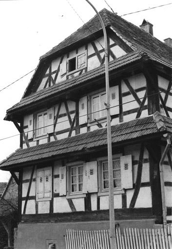 Ferme, Principale (rue) 14. Mur pignon du logis.