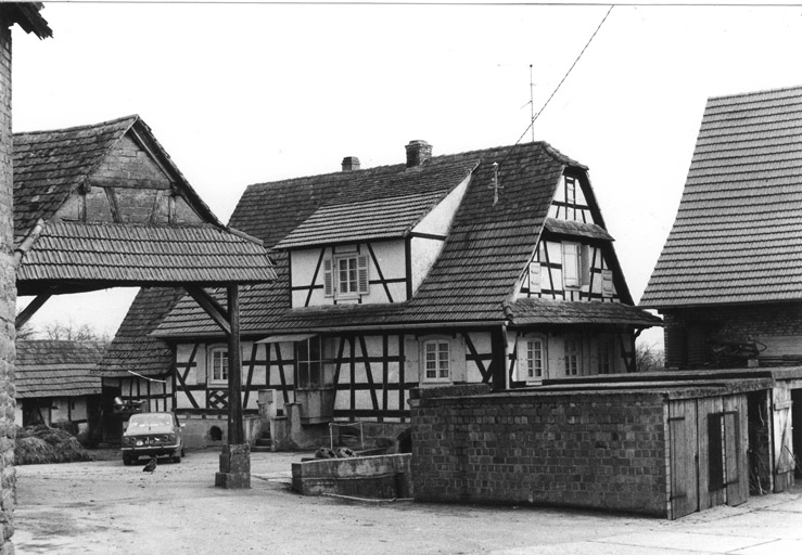 Ferme, Vignes (rue des) 10. Vue d'ensemble.