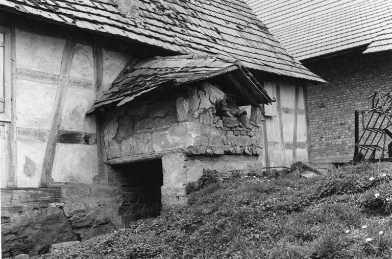 Ferme, Principale (rue) 9. Le four à pain.