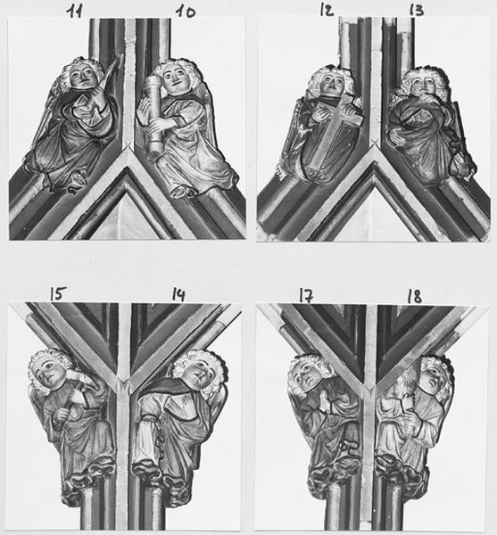 Choeur, reliefs10 et 11 : Anges portant un flambeau et la colonne de la Flagellation.