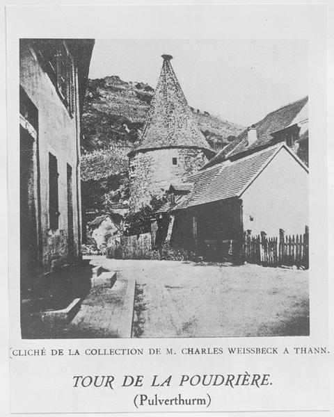 Tour de la poudrière (angle nord-ouest de l'enceinte), démolie vers 1859-1860.