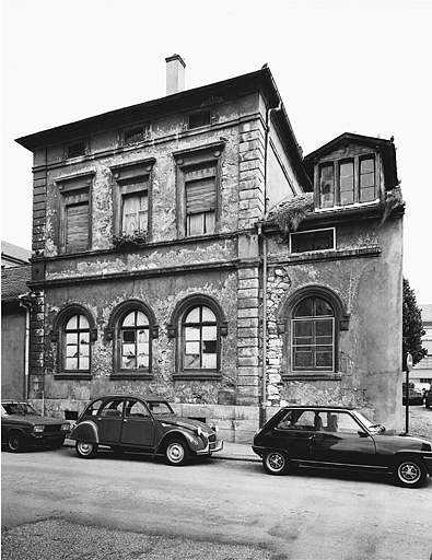 Bâtiment annexe sur la rue Buffon (vestige de l'école professionnelle).