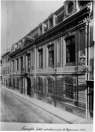 Vue ancienne de la maison Zum Loewenfels.