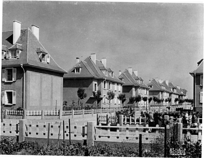 Vue ancienne de la cité ouvrière du Haut-Poirier.
