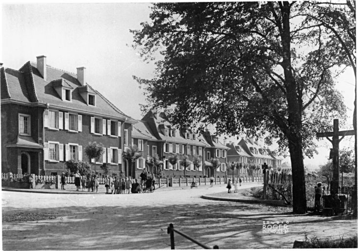 Vue ancienne de la cité ouvrière du Haut-Poirier.