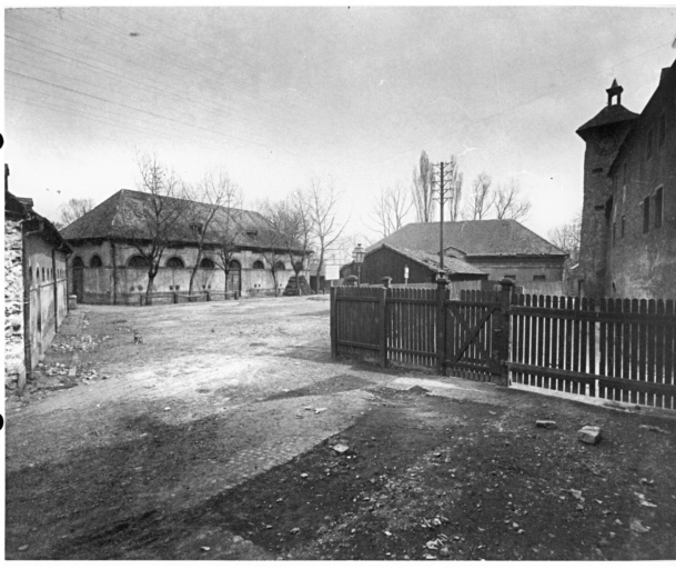 Vue ancienne du bastion où a été construit l'abattoir.