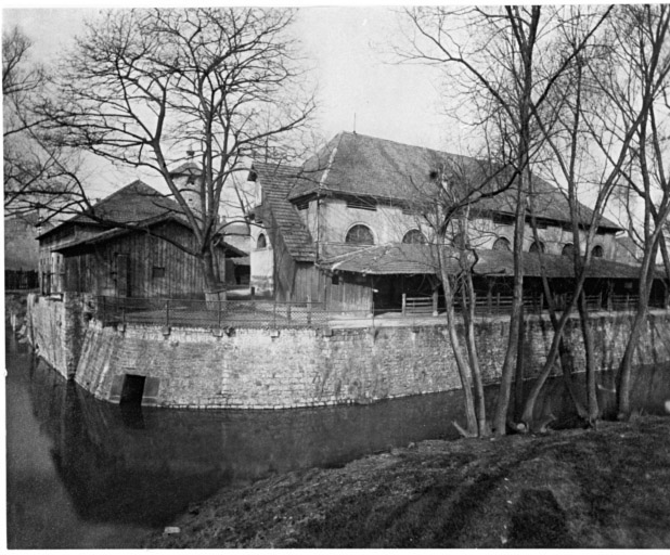 Vue ancienne du bastion où a été construit l'abattoir.