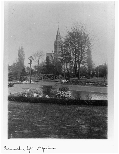 Vue ancienne de l'église depuis le parc Salvator.