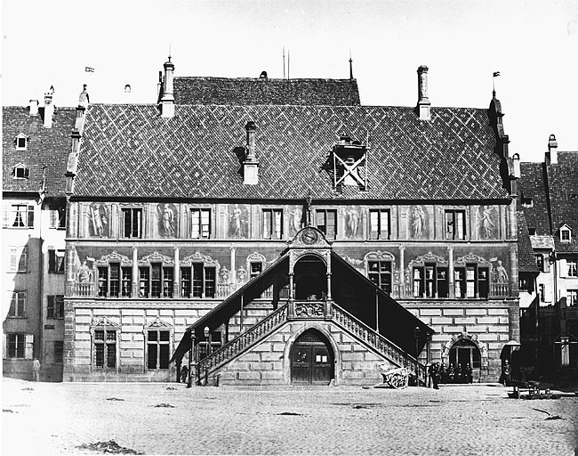 Vue ancienne de la façade principale.