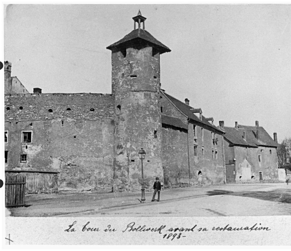 Vue ancienne de la tour de Bollwerk, avant la restauration.