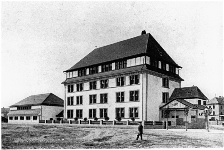 Vue ancienne du bâtiment.