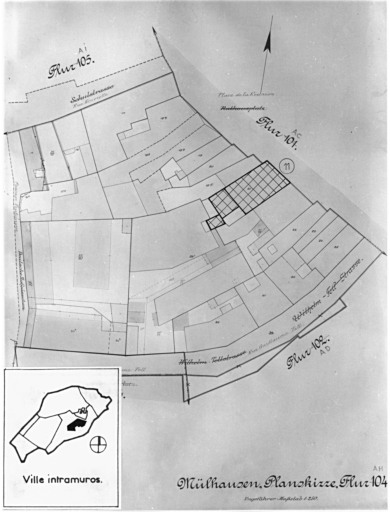 Plan cadastral de 1905, avec la situation des édifices inventoriés. Extrait de la section AH : Maison, 11 place de la Réunion.