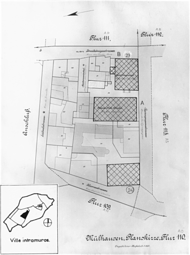 Plan cadastral de 1905, avec la situation des édifices inventoriés. Extrait de la section AO. A : temple Saint-Jean. B : ancienne école primaire, puis tribunal cantonal, 23 rue des Trois-Rois. Maison, 24 rue Sainte-Claire.