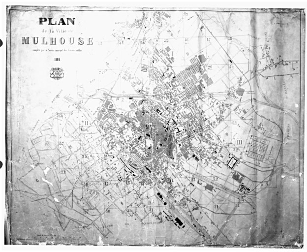 Plan de la ville, complété par le service municipal des travaux publics.