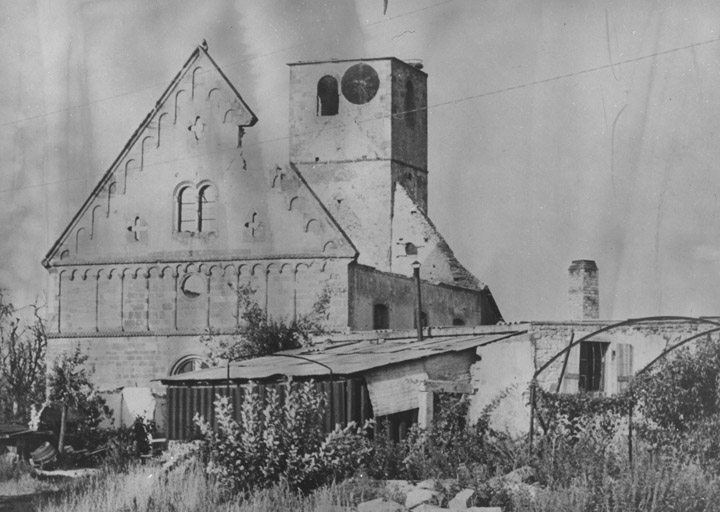 Vue depuis l'ouest après destruction.