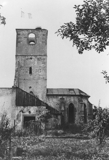 Vue du choeur et de la tour depuis le sud.