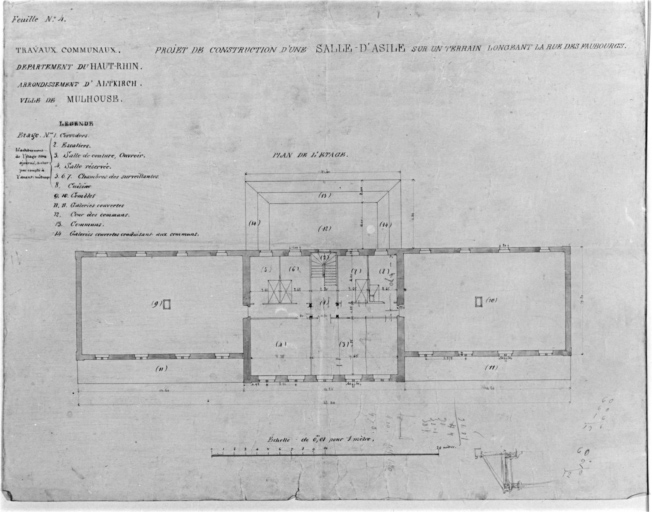 Projet de construction d'une salle d'asile sur un terrain longeant la rue des Faubourgs. Plan de l'étage.