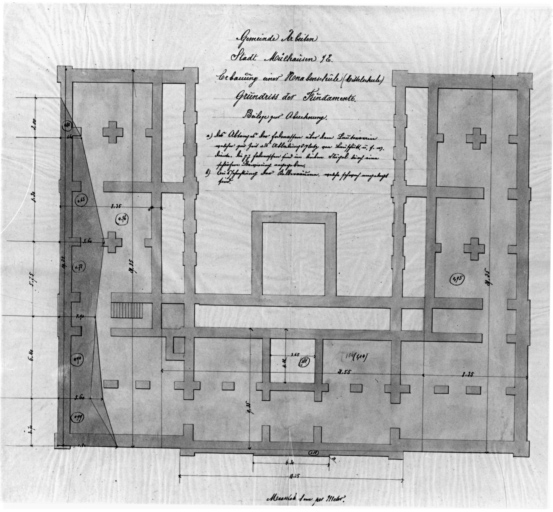 Construction d'une école spéciale de garçons (Mittelschule). Plan des fondations.