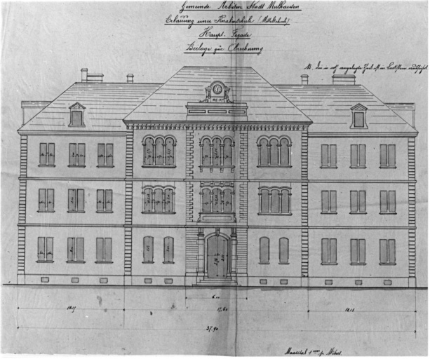 Construction d'une école spéciale de garçons (Mittelschule). Elévation antérieure.