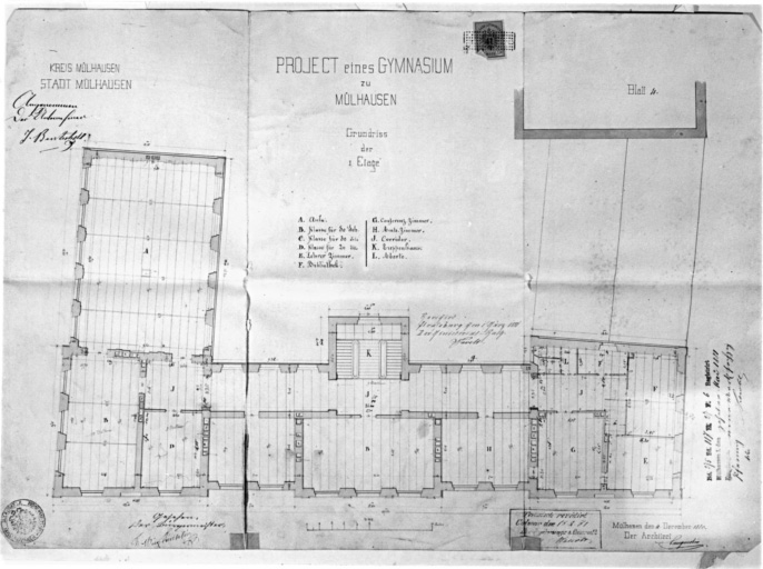 Projet de lycée : plan du premier étage.