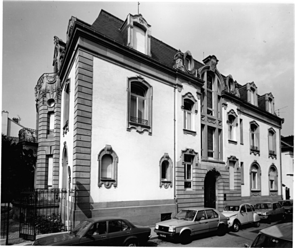 Elévation sur la rue des Orphelins.