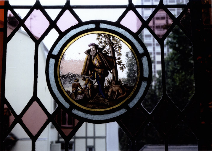 2 verrières, style néo-Renaissance