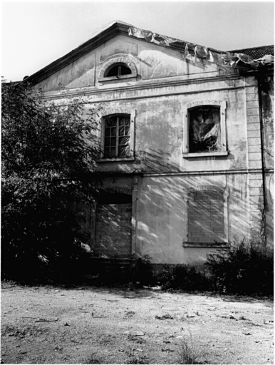 Elévation sur cour, avant-corps central (avant restauration).