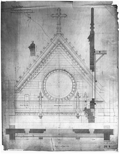 Reconstruction du temple protestant. Détails du pignon, façade principale.