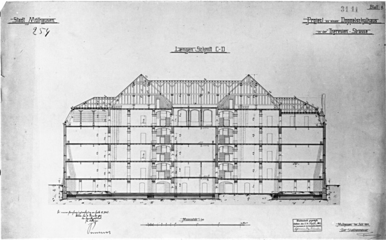 Coupe longitudinale (projet).