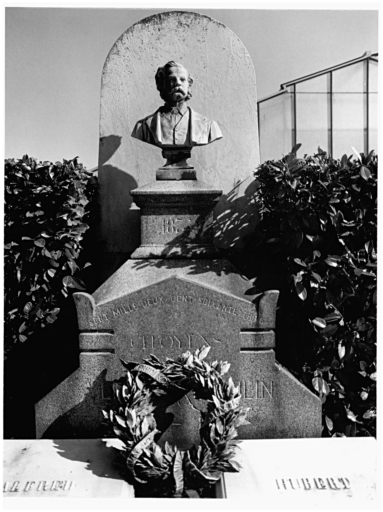 Cimetière protestant : tombeau de Alfred Koechlin (allée c).