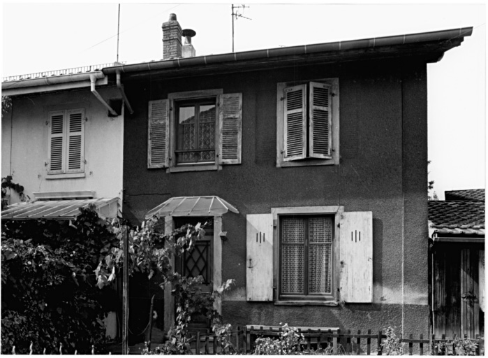 Ancienne cité. Maison à quatre unités sans cave (type B sur le plan de Penot).