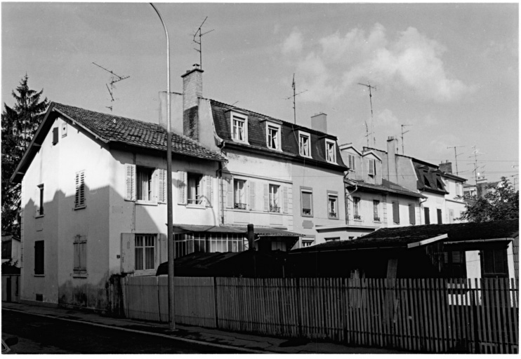 Nouvelle cité. Enfilade des maison depuis la rue Thénard : maisons (type K sur le plan de Penot).