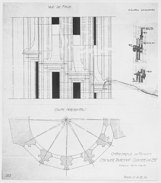 Tour nord, tourelle d'escalier : élévation et coupe partielle. Escalier tournant, clocher côté est.r.