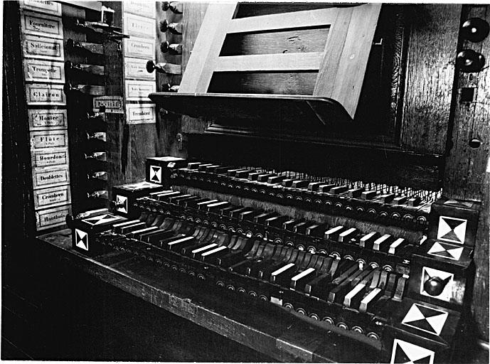 Orgue de tribune : partie instrumentale de l'orgue