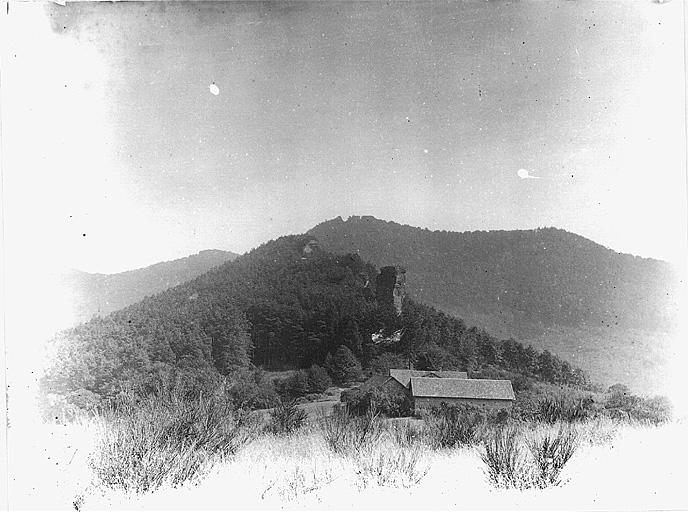 Vue du rocher de Langenfels depuis le Fleckenstein.