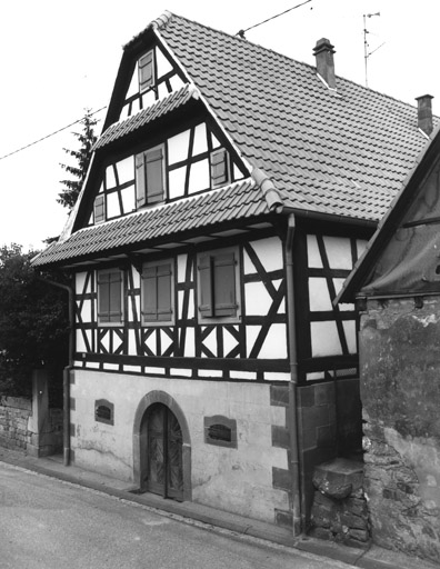 Ferme, Principale (rue) 11. Façade sur rue du logis.