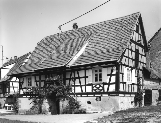 Ferme, Vignes (rue des) 3. Vue de trois quarts.