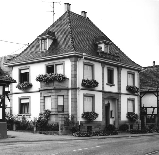 Ferme : Village (rue du) 15, à Kuhlendorf. Façade sur rue.