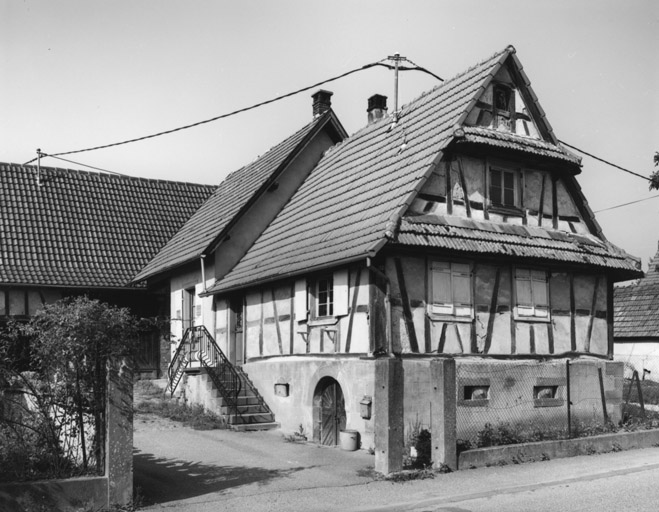 Ferme : Hanau (rue de) 12. Vue d'ensemble.