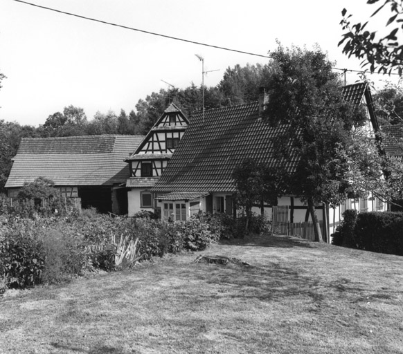 Vue d'ensemble depuis le sud-ouest.