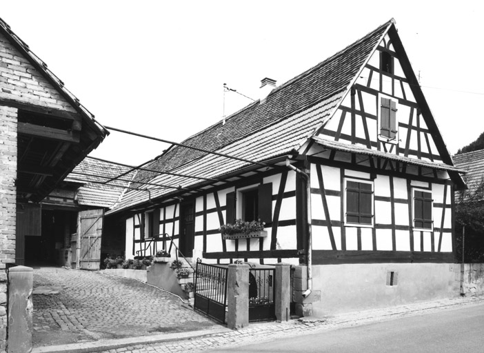 Ferme, Curé-Knauer (rue du) 6. Vue d'ensemble.