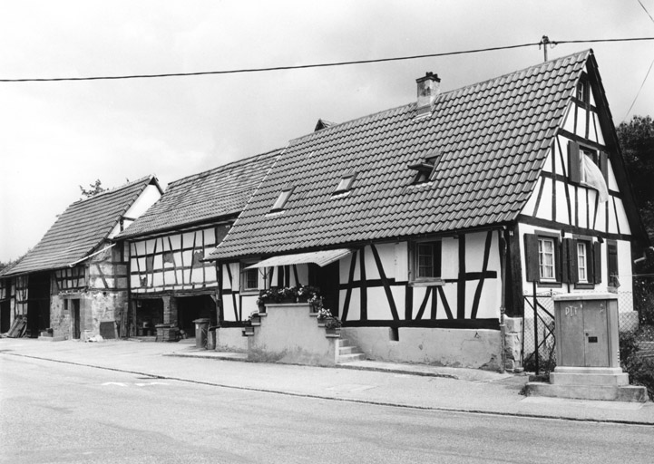 Ferme, Principale (rue) 44. Vue d'ensemble.