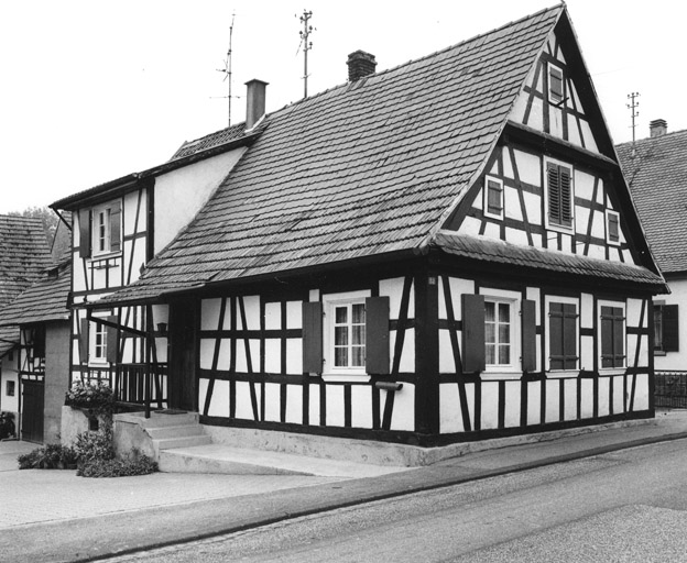 Ferme, Principale (rue) 52, à Oberroedern. Vue de la ferme.