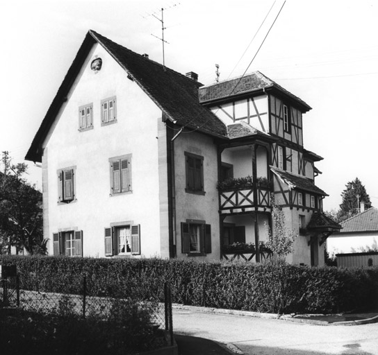 Ancien logis de la ferme Boussingault : élévation sur rue.