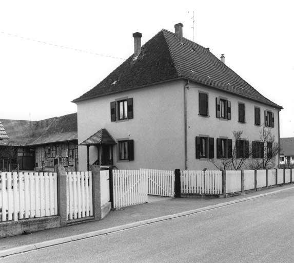 Vue depuis la rue.