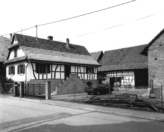 Ferme : Hanau (rue de) 11. Vue d'ensemble.